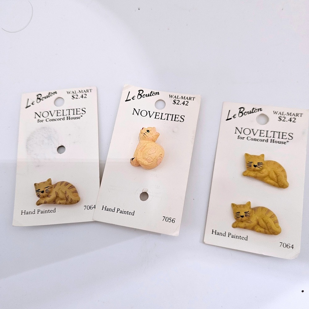 Vintage Le Bouton Novelties Hand Painted Cat Buttons Lot of 4 Orange Tabby